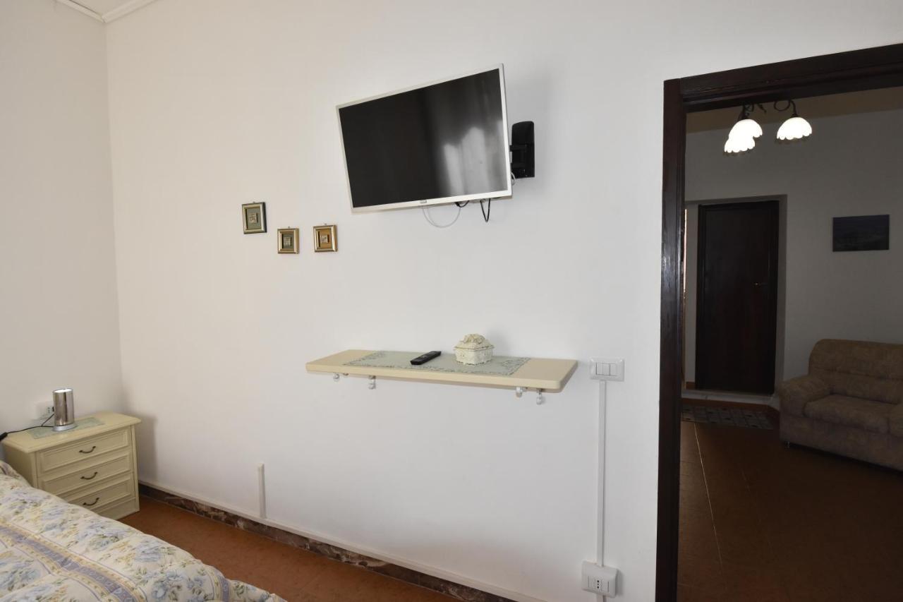 La Casa Di Nonno Apartment อีเกลเซียส ภายนอก รูปภาพ